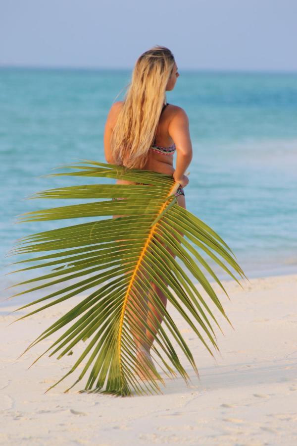 Rasdhoo Wave Blue Bed & Breakfast ภายนอก รูปภาพ